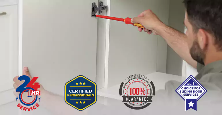 Mobile Home Door Hinge Replacement in Jupiter